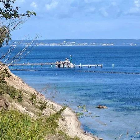 Modern Near Marina 아파트 *