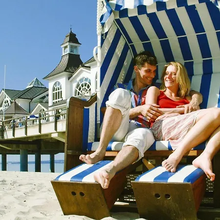 Modern Near Marina * Sellin (Rugen)